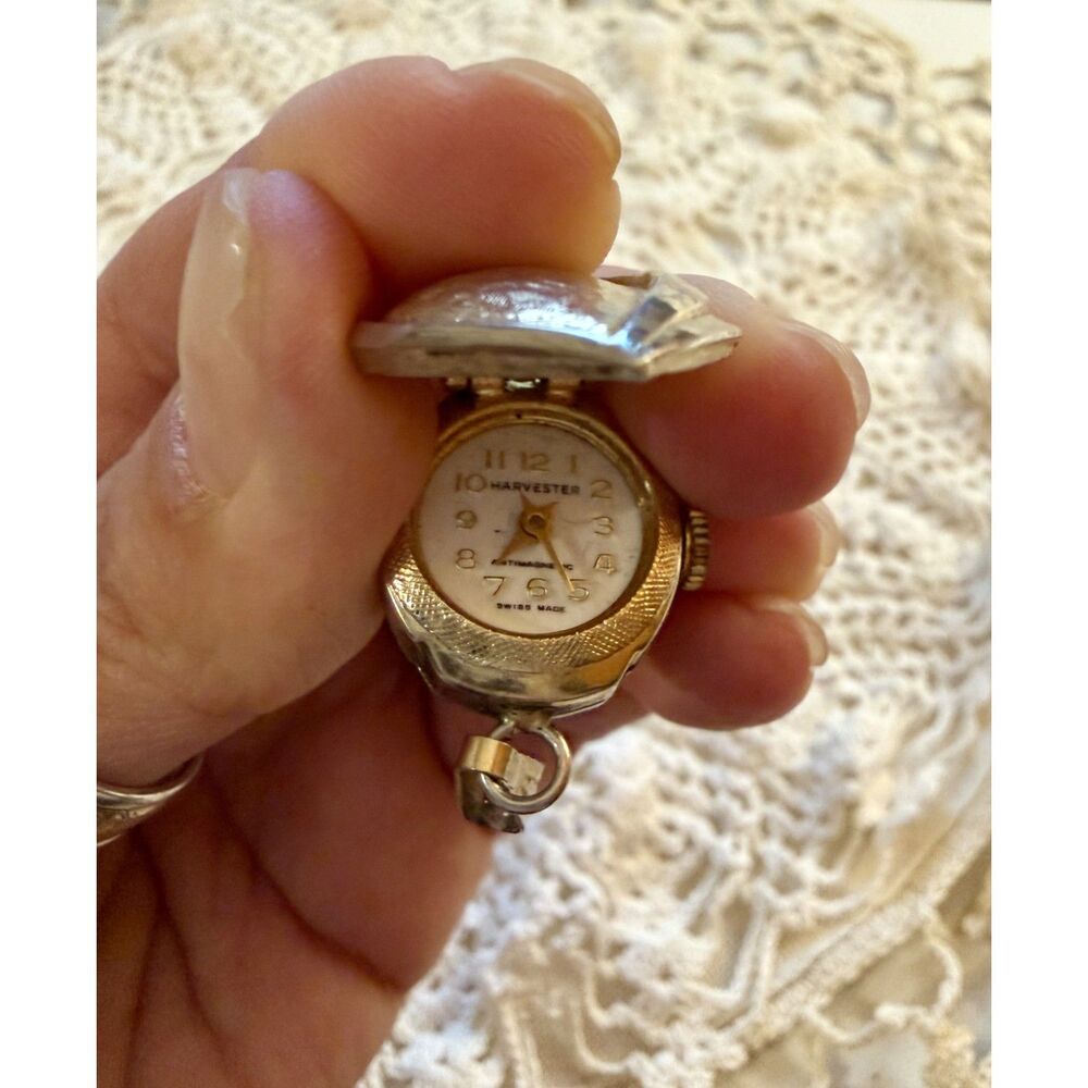 Vintage 1960s Signed Harvester Swiss Made Mechanical Leaf Pendant Watch Tassel